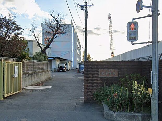 中学校 1700m 川口市立北中学校