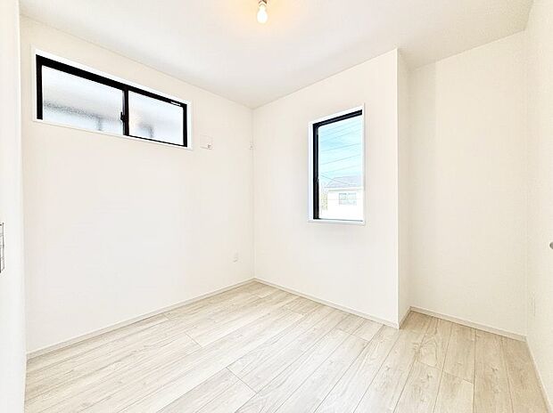 爽やかな日差しがお部屋全体を優しく包み込んでくれます