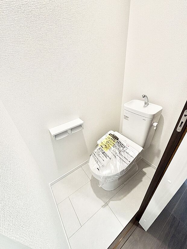 トイレは1階と2階それぞれに配置されていてとても便利です。 