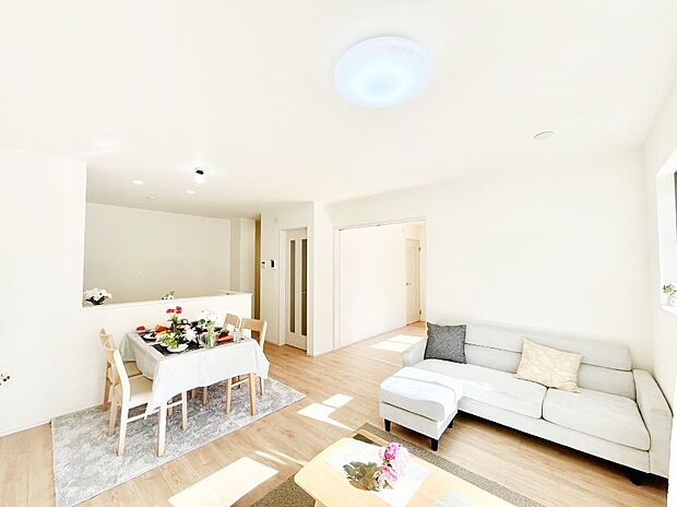 ご家族が自然と集まり、賑やかな笑い声で包まれる憩いの空間になりそうですね！