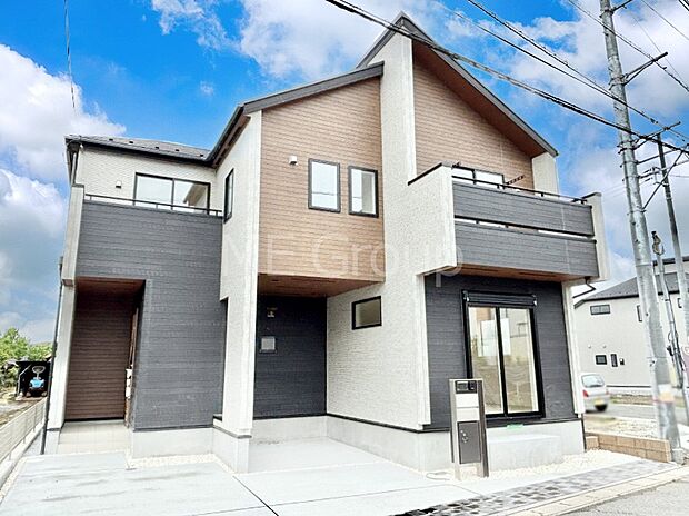 たっぷりの陽光と心地よい風が舞い込む住まい