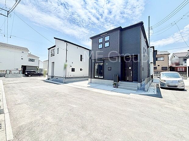 前面道路はきちんと整備されています