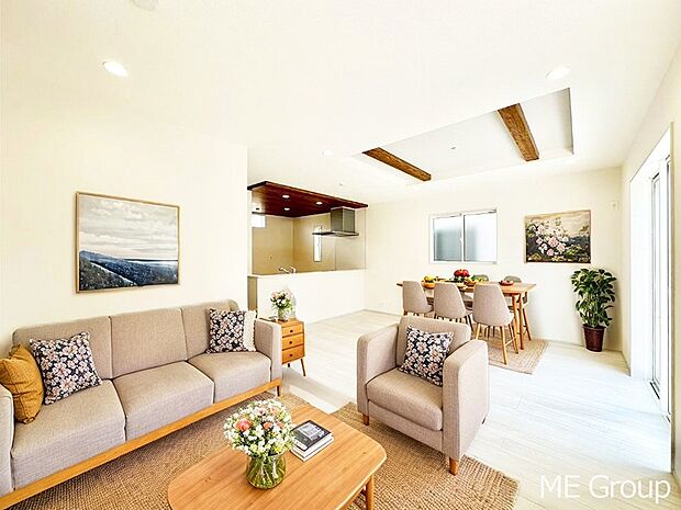 落ち着いた雰囲気のＬＤＫは家族みんなの快適空間※家具はCGです