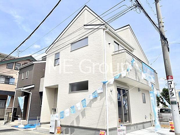 洗練された外観、上質な住空間が広がる室内は永く安心して過ごせる住居です。 