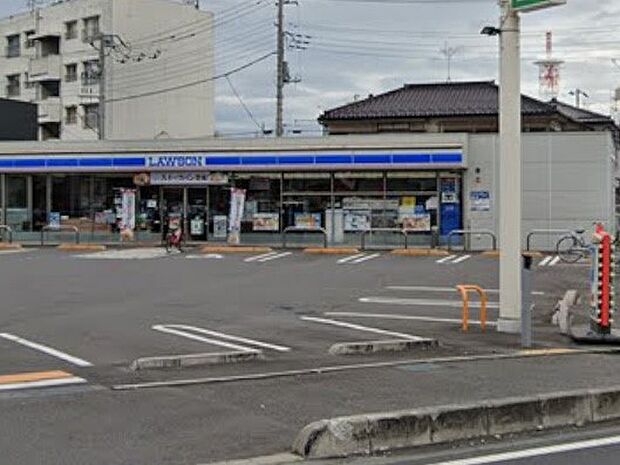 コンビニ 80m ローソン 草加弁天六丁目店