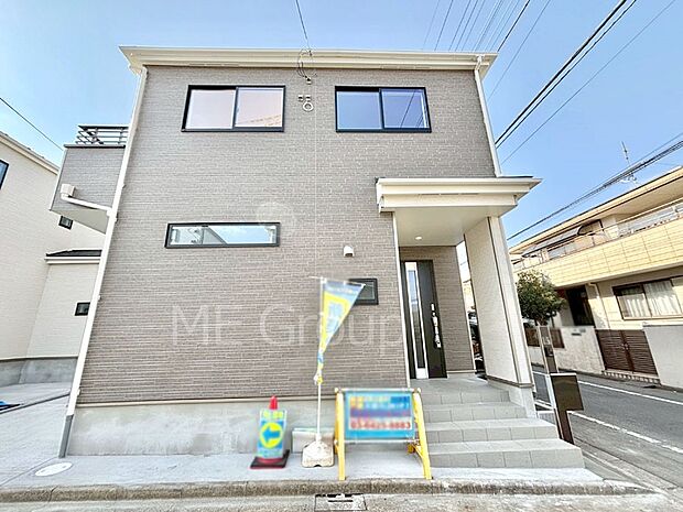 洗練された外観、上質な住空間が広がる室内は永く安心して過ごせる住居です。 