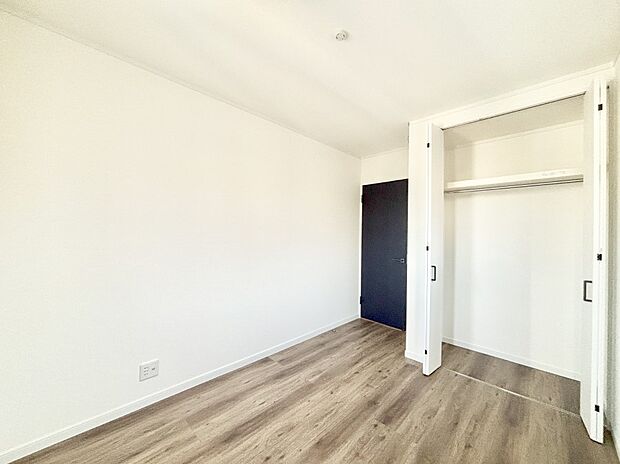 収納が充実しているので、居住スペースを広く使えます。