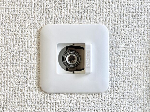 ガスコンセントがあれば足元からすぐに温まるガスファンヒーターを設置できます!