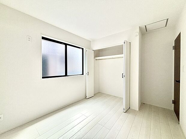 収納が充実しているので居住スペースを広々使えます