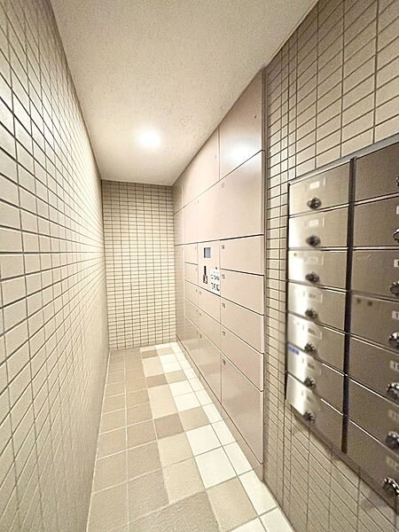宅配ＢＯＸ完備で不在の時もお荷物を受け取れます