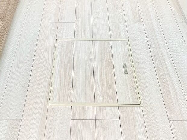 床下収納付き！日用品・非常用品の収納にも大活躍。