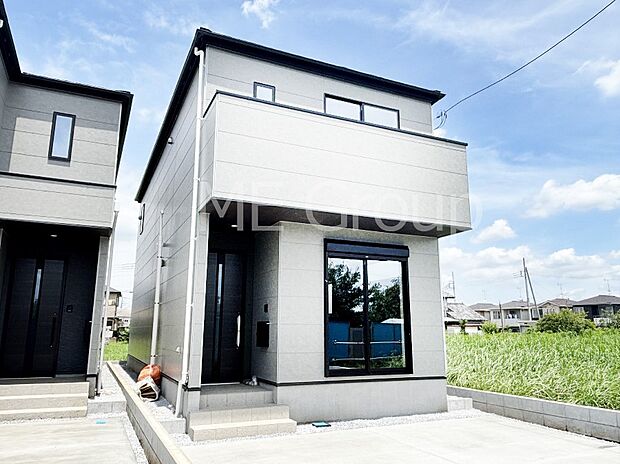 溢れる陽光でご家族の笑顔も輝く