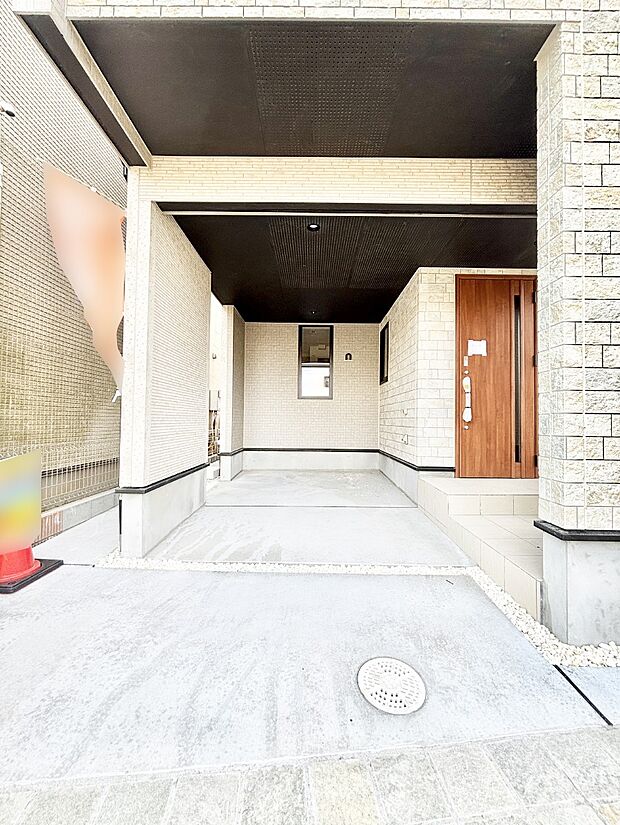 ビルトインタイプは大切なお車を傷や汚れから守ることができます。