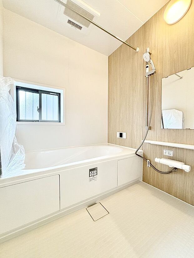 一日の疲れを癒やす大切なバスタイム。ゆっくりとお風呂を楽しんで疲れをとりたいですね!