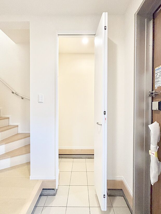 たっぷりの収納スペースで快適に暮らせそう