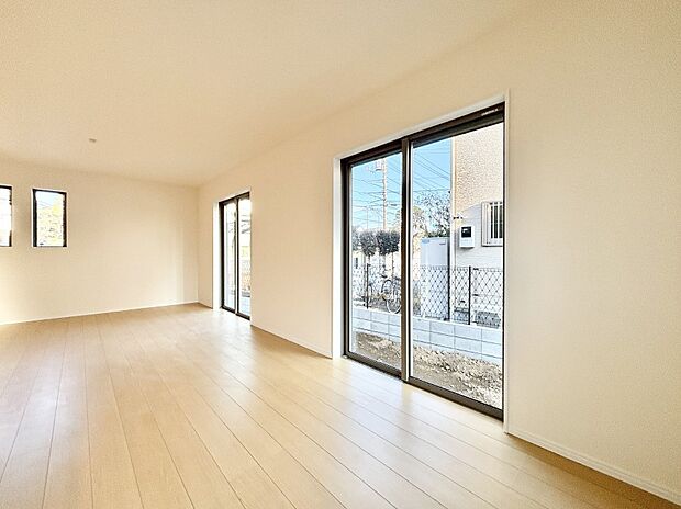 ご家族が自然と集まり、賑やかな笑い声で包まれる憩いの空間になりそうですね!