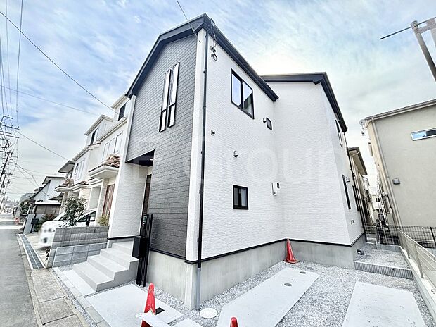 暮らしやすさと居心地の良さにこだわったシンプルで飽きのこないデザイン !