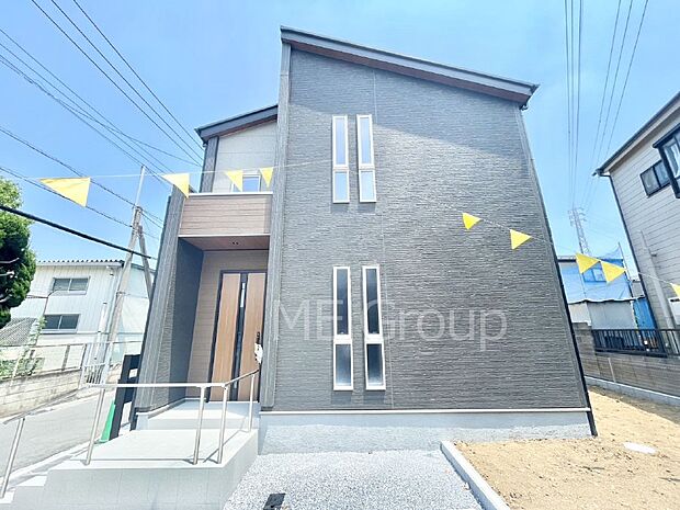 たっぷりの陽光と心地よい風が舞い込む住まい