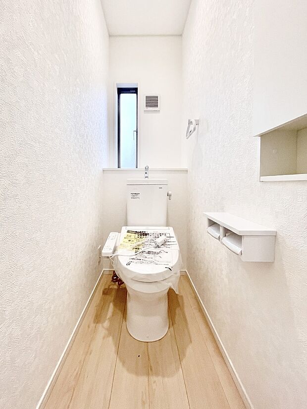 トイレは安心の2箇所!朝のバタバタも一安心です。