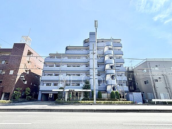 溢れる陽光でご家族の笑顔も輝く