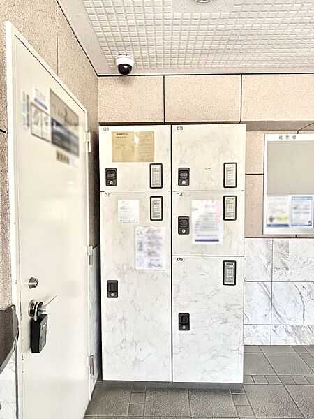 宅配ＢＯＸ完備で不在の時もお荷物を受け取れます