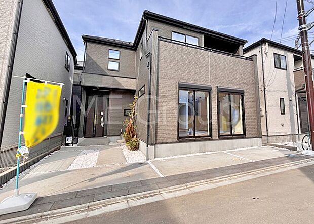 洗練された外観、上質な住空間が広がる室内は永く安心して過ごせる住居です。