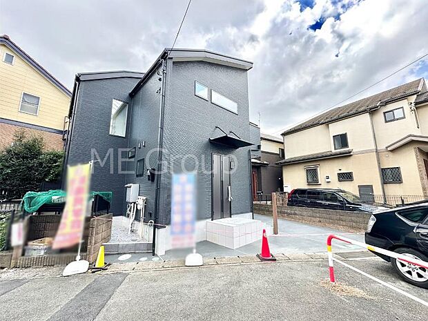 洗練された外観、上質な住空間が広がる室内は永く安心して過ごせる住居です。 
