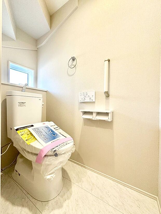 トイレは1階と2階それぞれに配置されていてとても便利です。