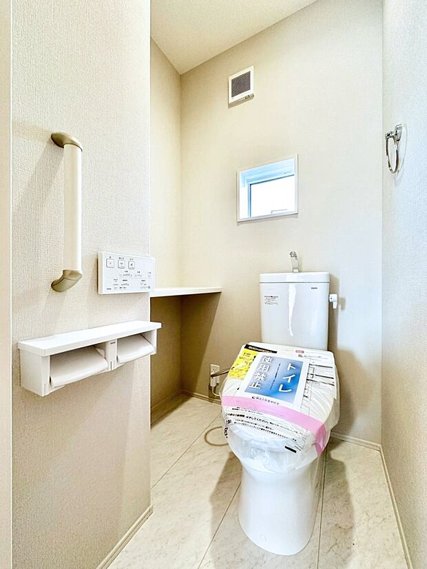 ウォシュレット付きトイレが1階と2階それぞれに配置されていてとても便利です。