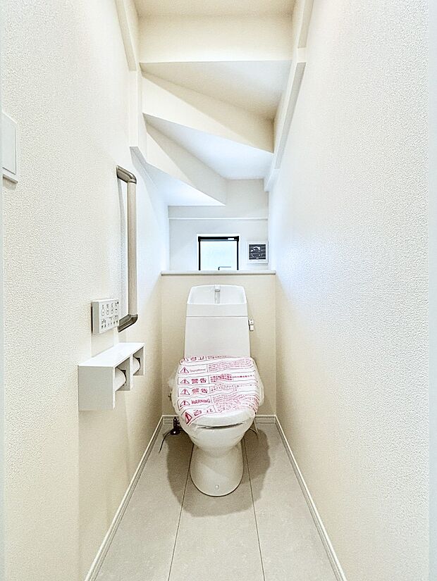 ウォシュレット付きトイレが1階と2階それぞれに配置されていてとても便利です。
