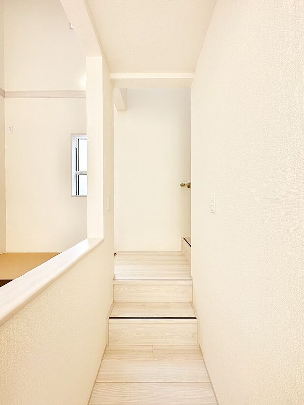 リビング階段が家族の笑顔と会話をつないでくれます