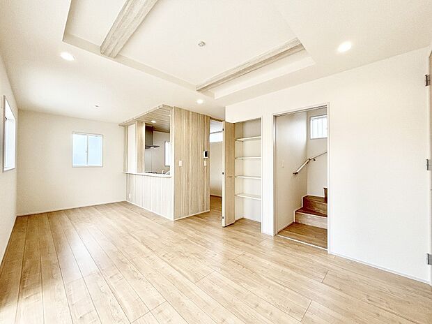 住む方の個性が引き出される、インテリアを考えるのが楽しみなリビングです！