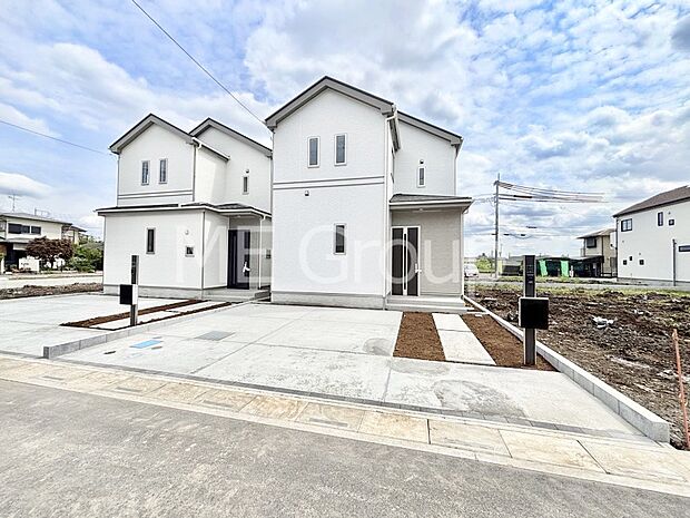 洗練された外観、上質な住空間が広がる室内は永く安心して過ごせる住居です。