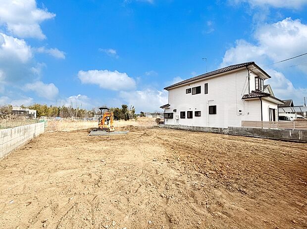 たっぷりの陽光と心地よい風が舞い込む住まい