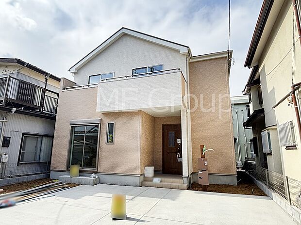 たっぷりの陽光と心地よい風が舞い込む住まい