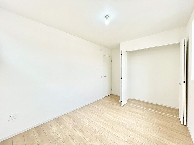 収納が充実しているので居住スペースを広々使えます