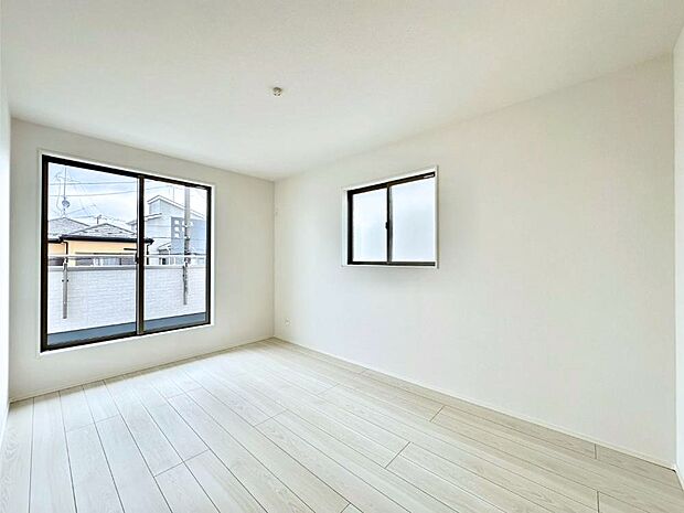 収納が充実しているので居住スペースを広々使えます