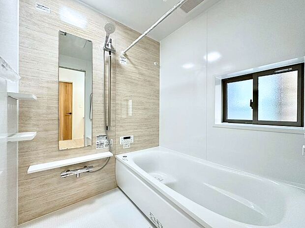 一日の疲れを癒やす大切なバスタイム。ゆっくりとお風呂を楽しんで疲れをとりたいですね！  