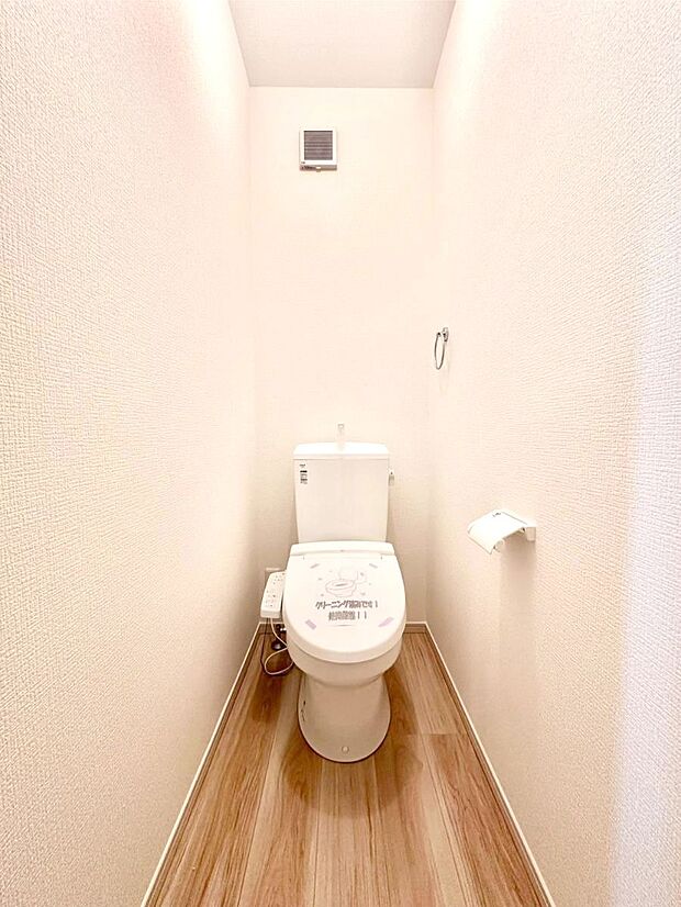 トイレは1階と2階それぞれに配置されていてとても便利です。
