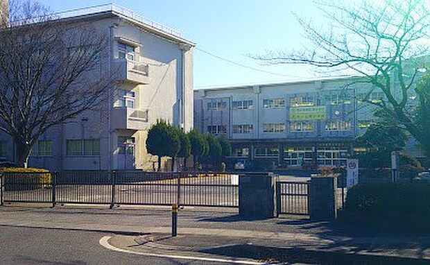 小学校 1000m 杉戸町立西小学校
