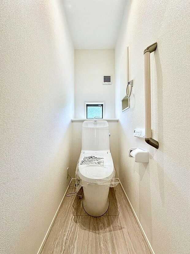 トイレは1階と2階それぞれに配置されていてとても便利です。