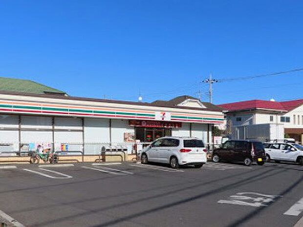 コンビニ 600m セブン-イレブン 柏旭町8丁目店