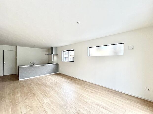 落ち着いた雰囲気のＬＤＫは家族みんなの快適空間  