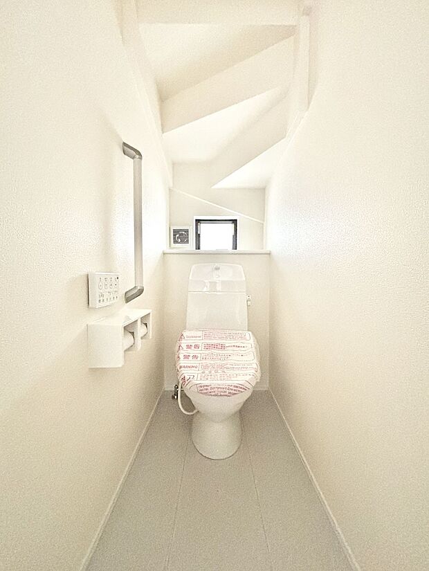 トイレは1階と2階それぞれに配置されていてとても便利です。