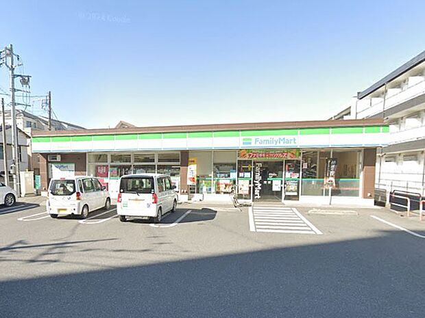 コンビニ 500m ファミリーマートさいたま別所五丁目店