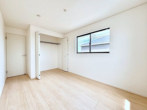 収納が充実しているので居住スペースを広々使えます