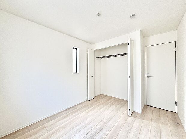 収納が充実しているので居住スペースを広々使えます