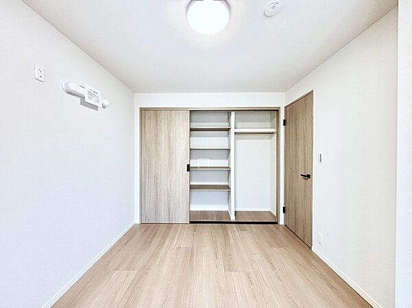 収納が充実しているので居住スペースを広々使えます
