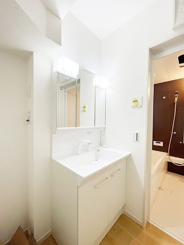 広々とゆとりのあるランドリースペース