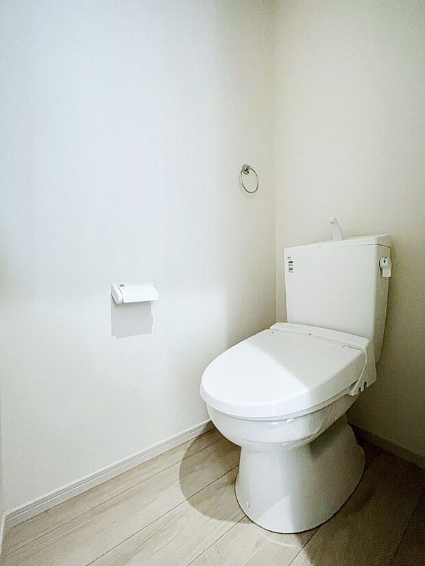 ウォシュレット付きトイレが1階と2階それぞれに配置されていてとても便利です。